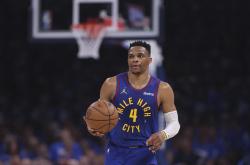 九游-德布劳内连续十场比赛得分超过险胜，掘金不断突破！